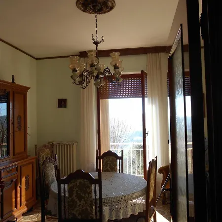 Holiday home All'Ombra Di Tre Giganti *